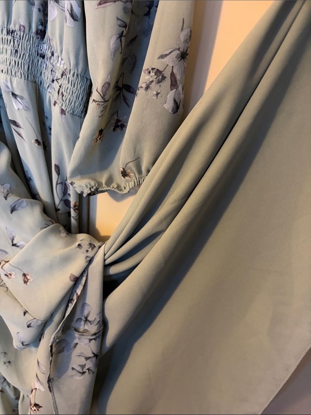 37. Reitmans Sage Green Floral Midi Dress - Picture 8 of 8